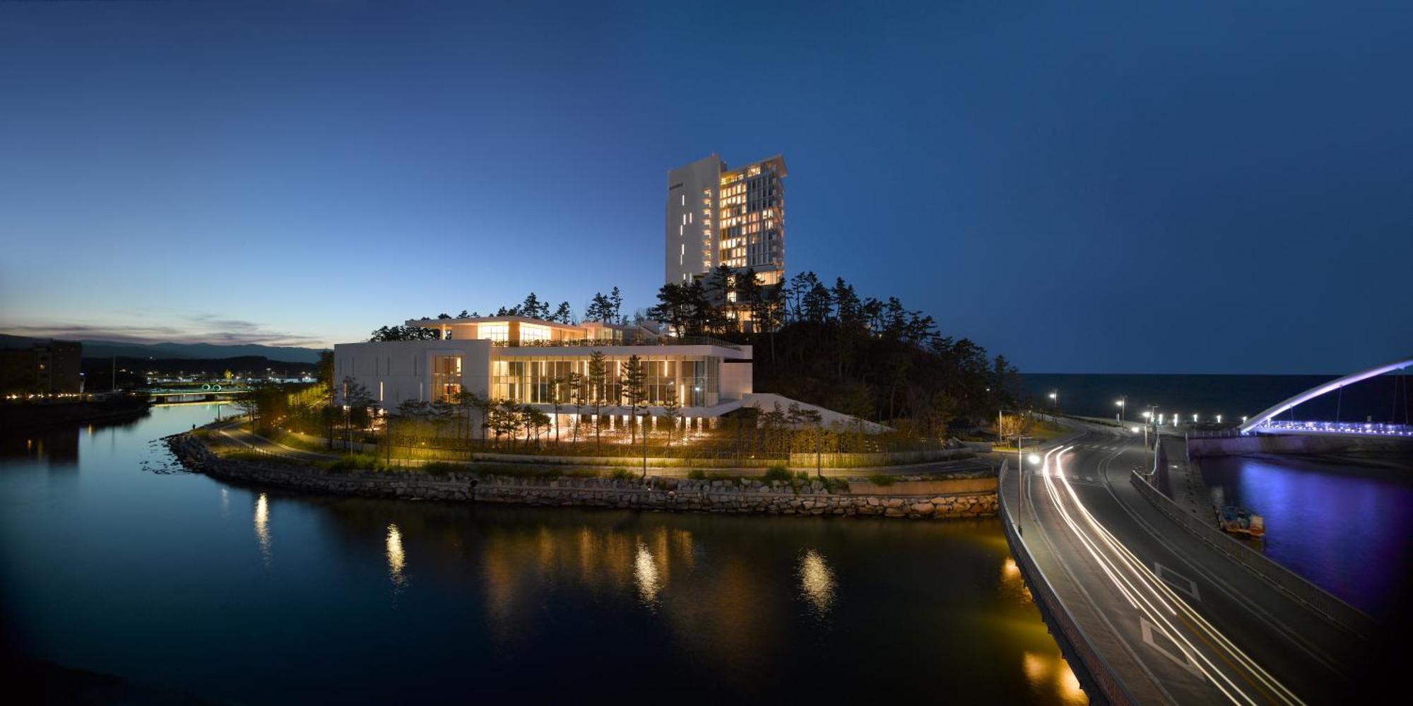 Seamarq Hotel Каннын Экстерьер фото