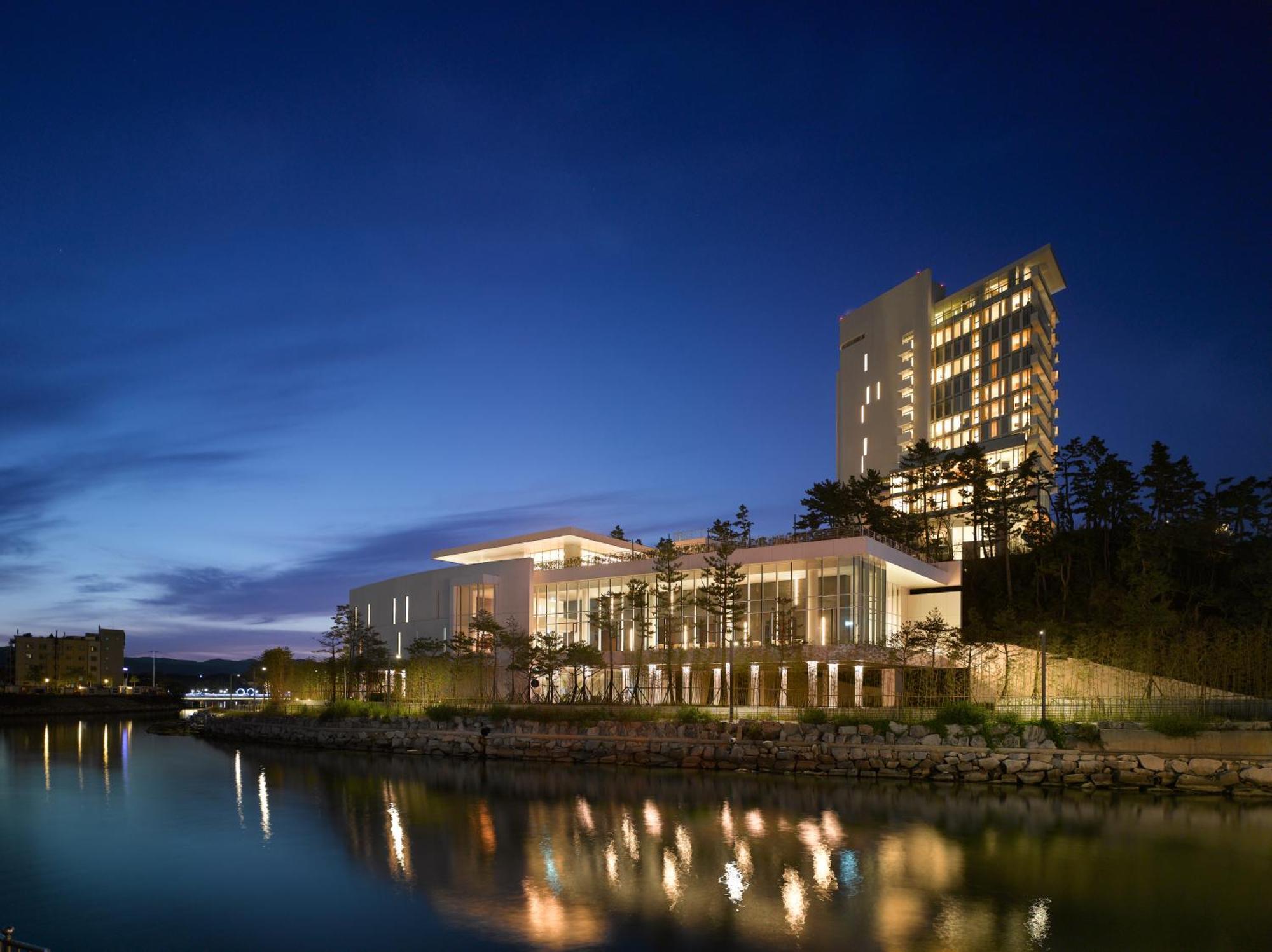 Seamarq Hotel Каннын Экстерьер фото